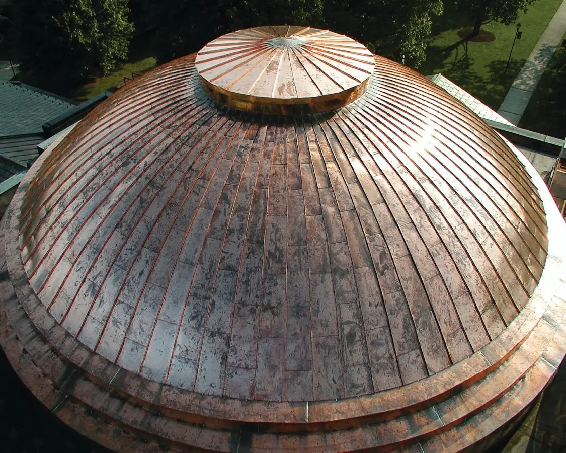 Craftsman Roofing crew installing a new roof in Errol Estates Country Club